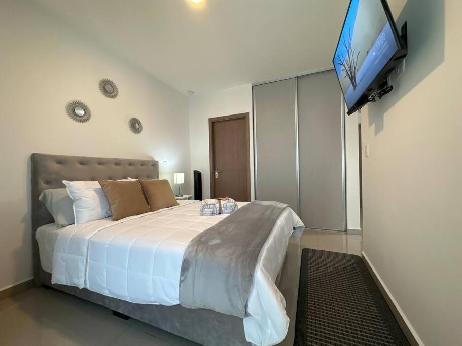 New Luxury Apartment 12Th Floor Сан-Хосе Экстерьер фото